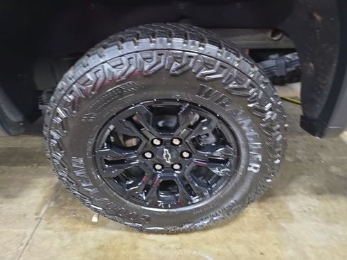New 2026 Chevrolet Silverado 1500 ZR2 w/ Dark Appearance Package AWD/4WD image 36