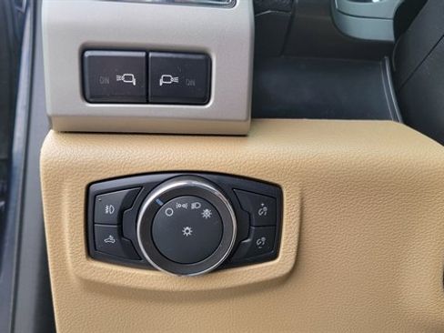 Used 2021 Ford F250 Lariat w/ Lariat Ultimate Package image 30