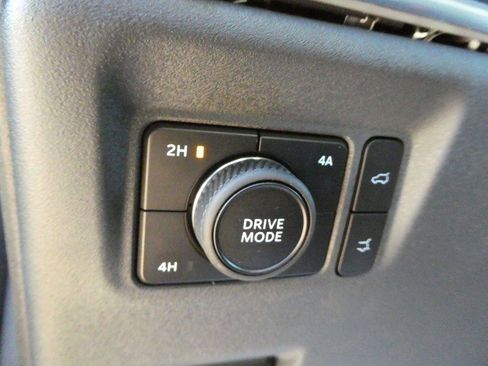 New 2027 Ford Expedition Platinum w/ Stealth Appearance Package AWD/4WD image 18