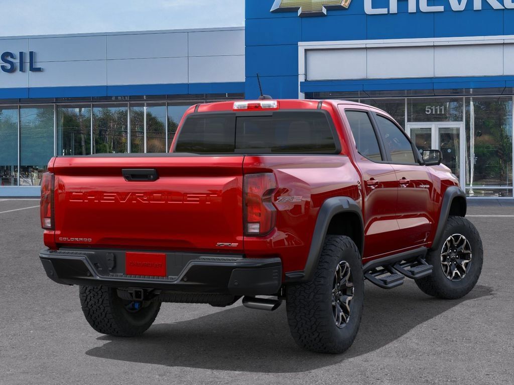 New 2026 Chevrolet Colorado ZR2 w/ Technology Package AWD/4WD image 4