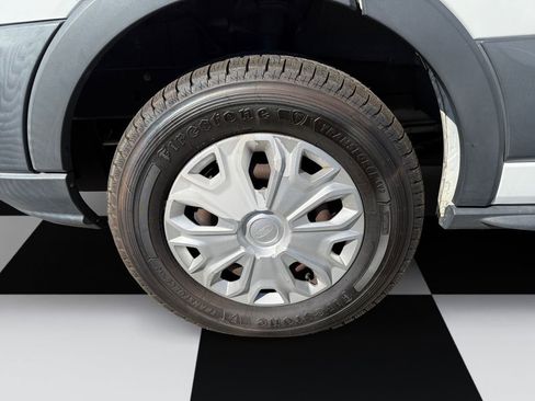 Used 2016 Ford Transit 350 XLT image 14