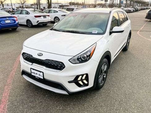 Used 2020 Kia Niro LXS image 26