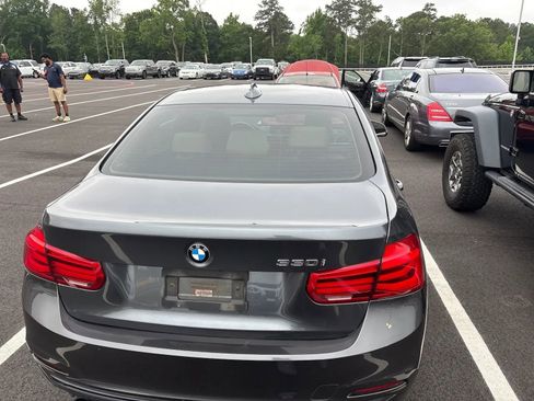 Used 2018 BMW 330i Sedan RWD image 8