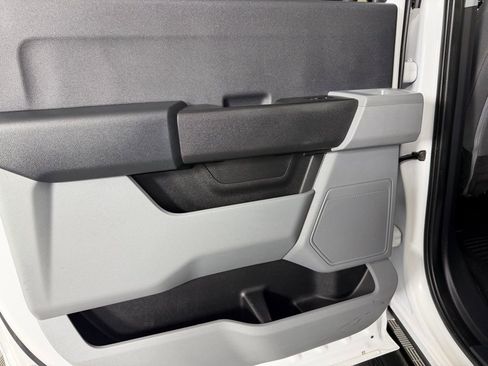 Used 2024 Ford F250 XL w/ XL Chrome Package image 26