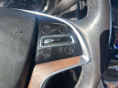 Used 2016 Cadillac Escalade Premium image 31