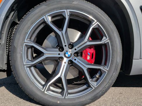 Certified 2024 BMW X5 xDrive40i w/ M Sport Package image 13