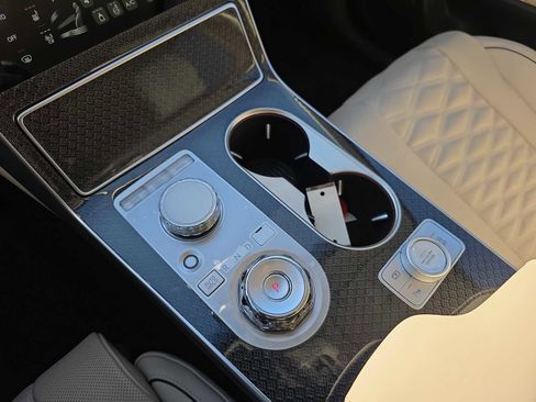 New 2026 Genesis GV80 3.5T e-SC image 21