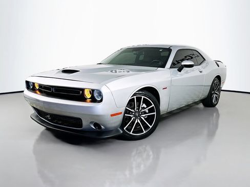 Used 2022 Dodge Challenger R/T w/ Plus Package RWD image 3