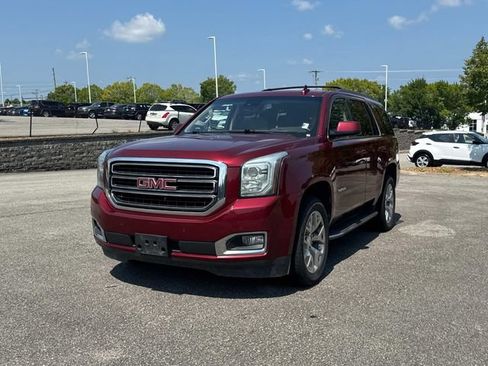 Used 2019 GMC Yukon SLT w/ Open Road Package AWD/4WD image 9