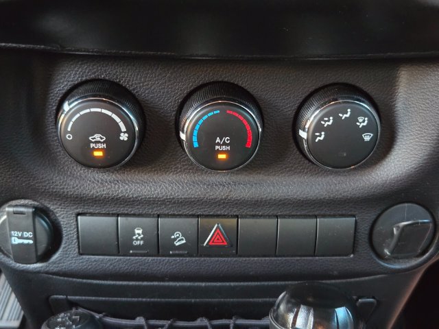 Used 2016 Jeep Wrangler Unlimited Sport w/ Max Tow Package AWD/4WD image 16