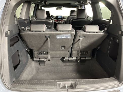 Used 2023 Honda Odyssey Sport image 14