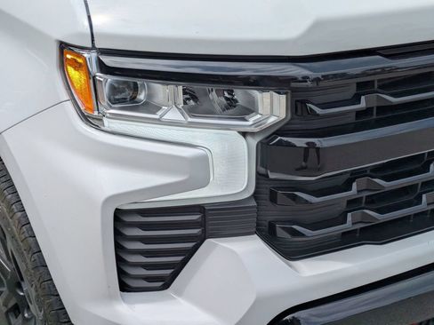 Used 2023 Chevrolet Silverado 1500 LT Trail Boss AWD/4WD image 29