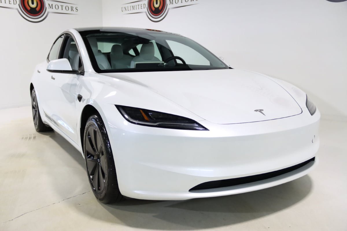 Used 2025 Tesla Model 3 Long Range RWD image 20