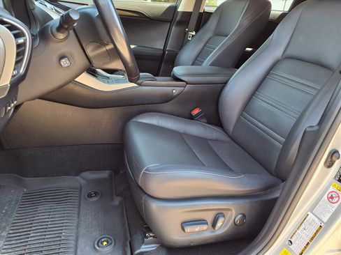 Used 2016 Lexus NX 200t FWD image 19