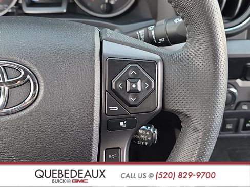 Used 2021 Toyota Tacoma TRD Off-Road w/ Technology Package AWD/4WD image 14