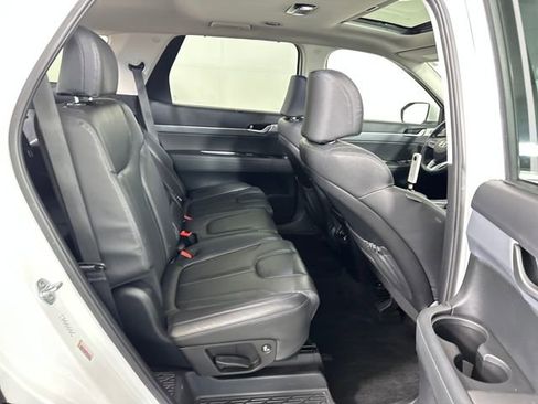 Used 2022 Hyundai Palisade SEL w/ 8P Bench Seat Package image 27