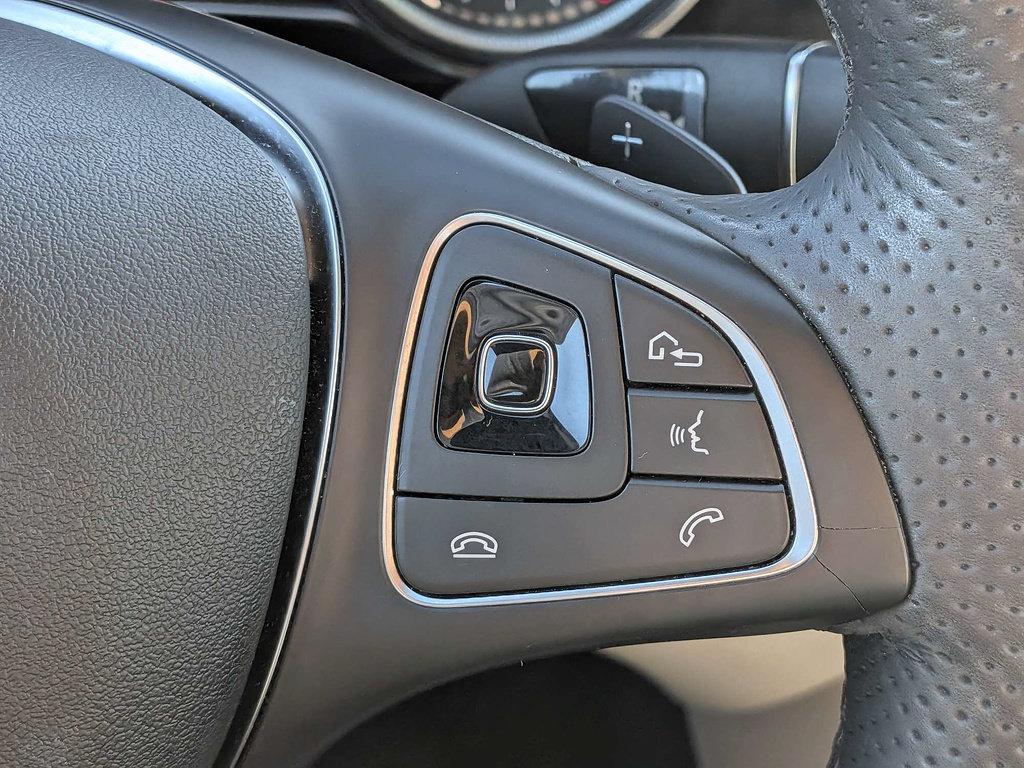 Used 2018 Mercedes-Benz E 300 image 24