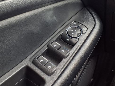 Certified 2022 Ford Edge SE w/ Black Appearance Package image 25