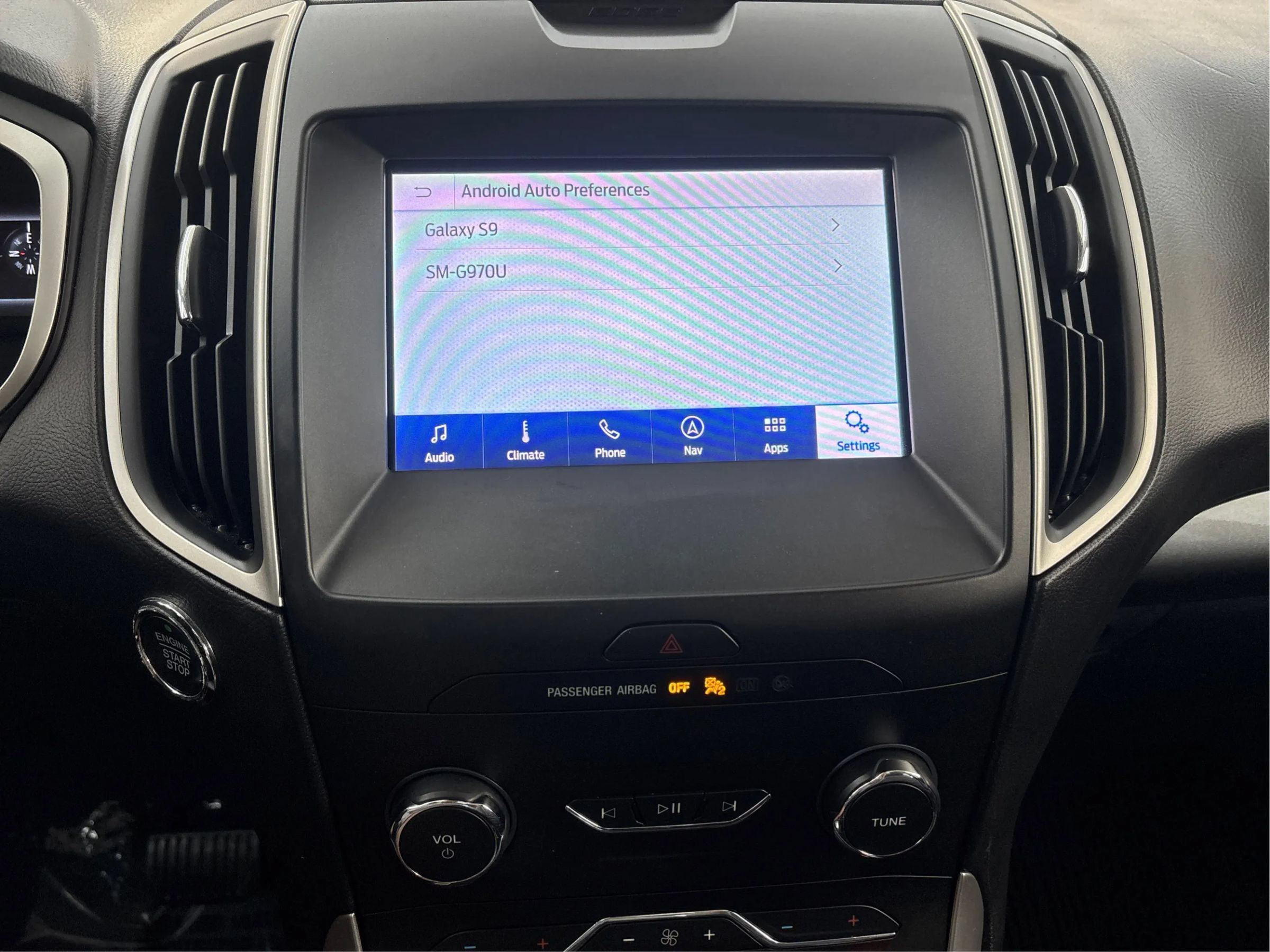 Used 2020 Ford Edge SEL w/ Convenience Package AWD/4WD image 44