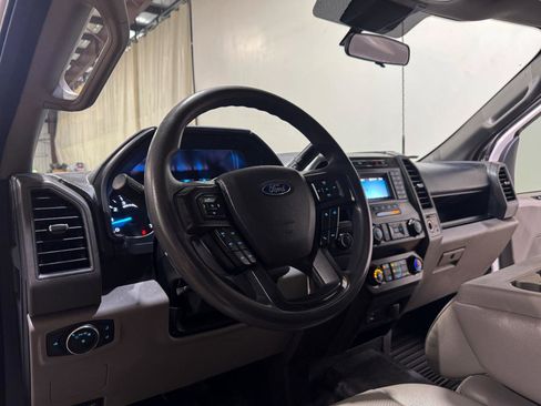 Used 2022 Ford F250 XL w/ Power Equipment Group AWD/4WD image 10