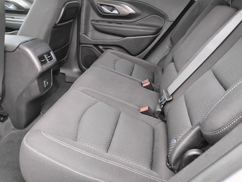 Used 2023 GMC Terrain SLE image 17