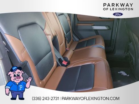 Used 2023 Ford Bronco Outer Banks w/ Sasquatch Package AWD/4WD image 32