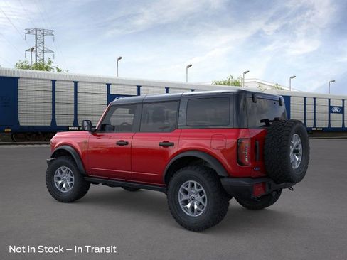 New 2025 Ford Bronco Badlands image 5