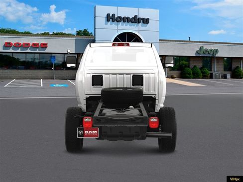 Used 2024 RAM 3500 Tradesman AWD/4WD image 6