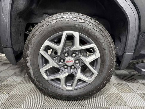 New 2026 GMC Sierra 1500 SLT w/ SLT Premium Plus Package image 30