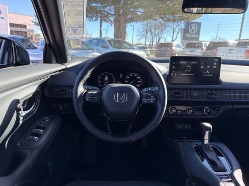 Certified 2026 Honda HR-V Sport image 3