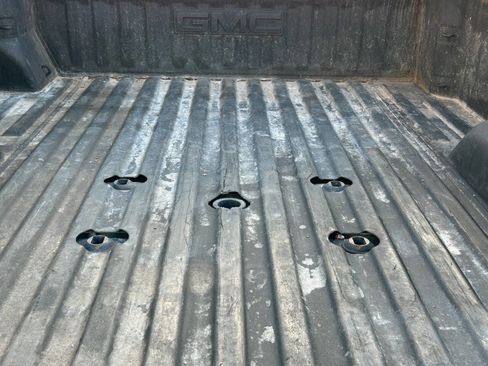 Used 2021 GMC Sierra 3500 4x4 Regular Cab w/ Convenience Package image 21