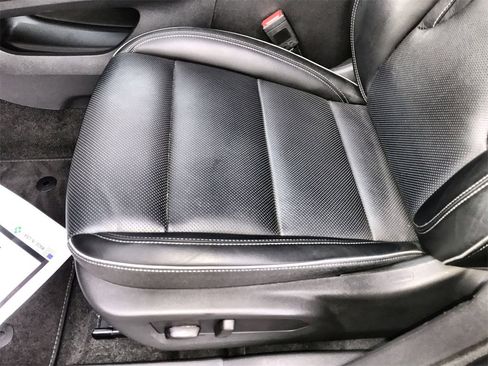 Used 2023 Buick Envision Essence image 12