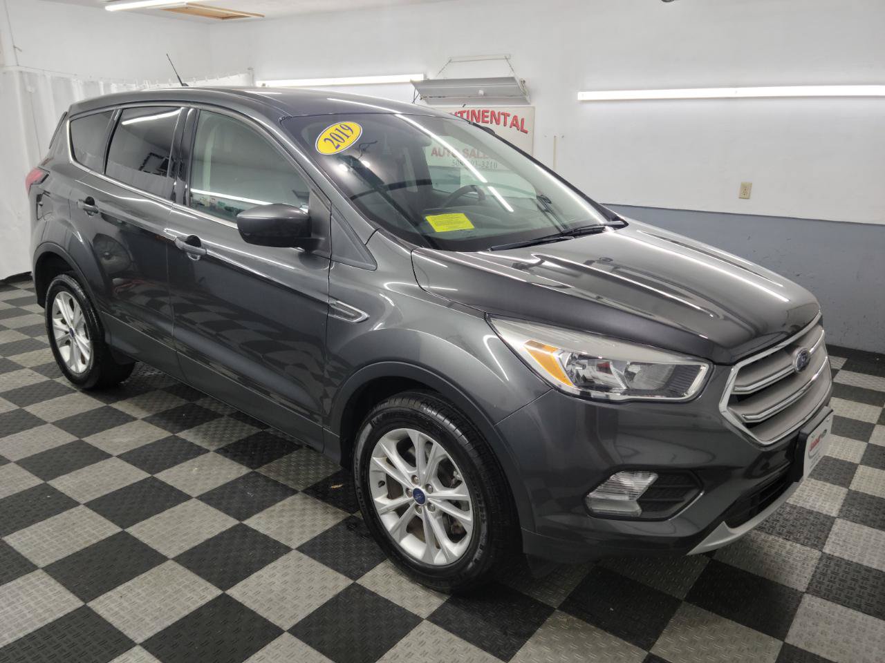 Used 2019 Ford Escape SE AWD/4WD image 8