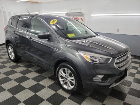 Used 2019 Ford Escape SE AWD/4WD image 8