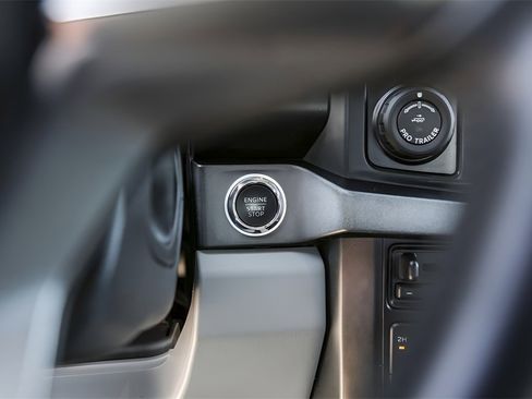 Used 2024 Ford F450 Limited w/ FX4 Off-Road Package image 21