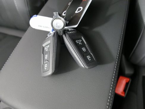 New 2025 Audi Q5 Premium Plus image 13