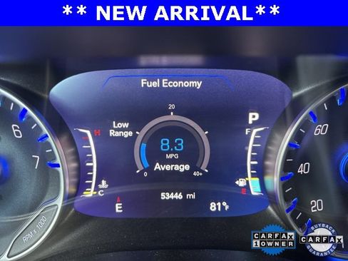 Used 2024 Chrysler Pacifica Touring-L image 11