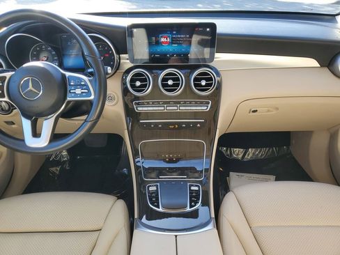 Used 2021 Mercedes-Benz GLC 300 image 22