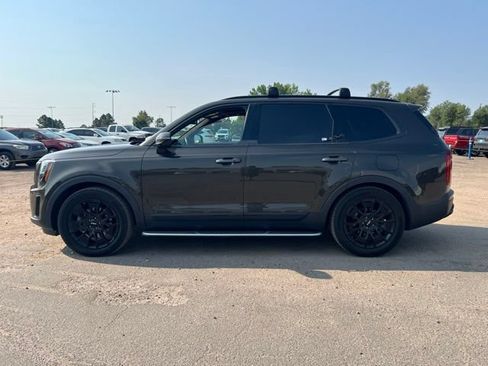 Used 2022 Kia Telluride SX w/ SX Prestige Package AWD/4WD image 2