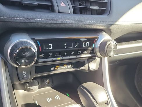 Used 2024 Toyota RAV4 XLE image 23