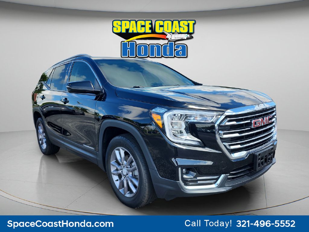 Used 2023 GMC Terrain SLT AWD/4WD image 13