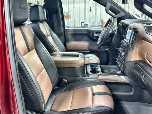 Used 2021 Chevrolet Silverado 1500 High Country w/ Technology Package RWD image 31