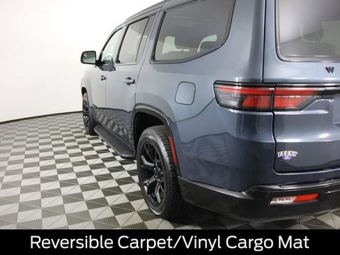 Used 2024 Jeep Wagoneer Series II AWD/4WD image 27