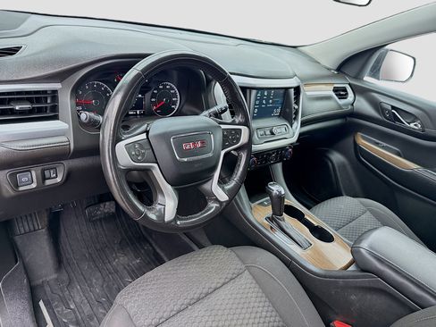 Used 2019 GMC Acadia SLE w/ LPO, Floor Liner Package FWD image 7