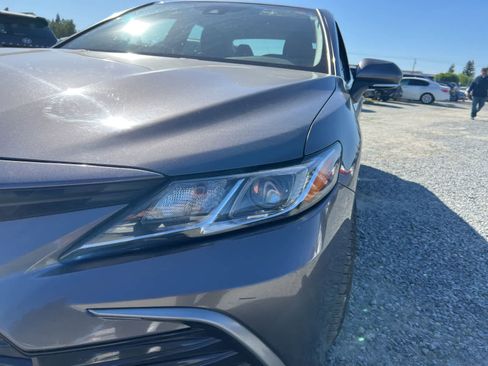 Used 2023 Toyota Camry LE image 9