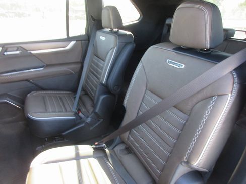 New 2026 GMC Acadia Denali Ultimate image 15