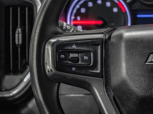 Used 2022 Chevrolet Silverado 2500 LT AWD/4WD image 16