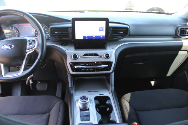 Used 2023 Ford Explorer XLT RWD image 15
