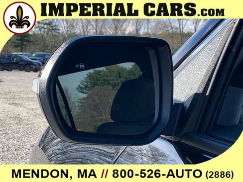 New 2026 Chevrolet Traverse LT image 9