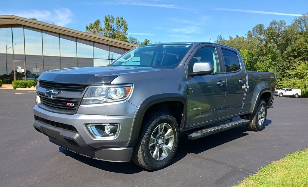 Used 2019 Chevrolet Colorado Z71 AWD/4WD image 1